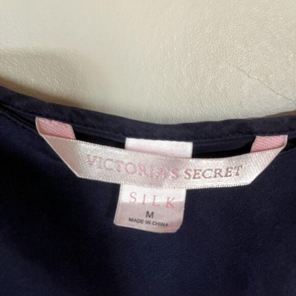 Victoria's Secret 100% SILK Classic Baby Doll Lingerie Chemise, Navy Blue Sz M - Picture 10 of 10